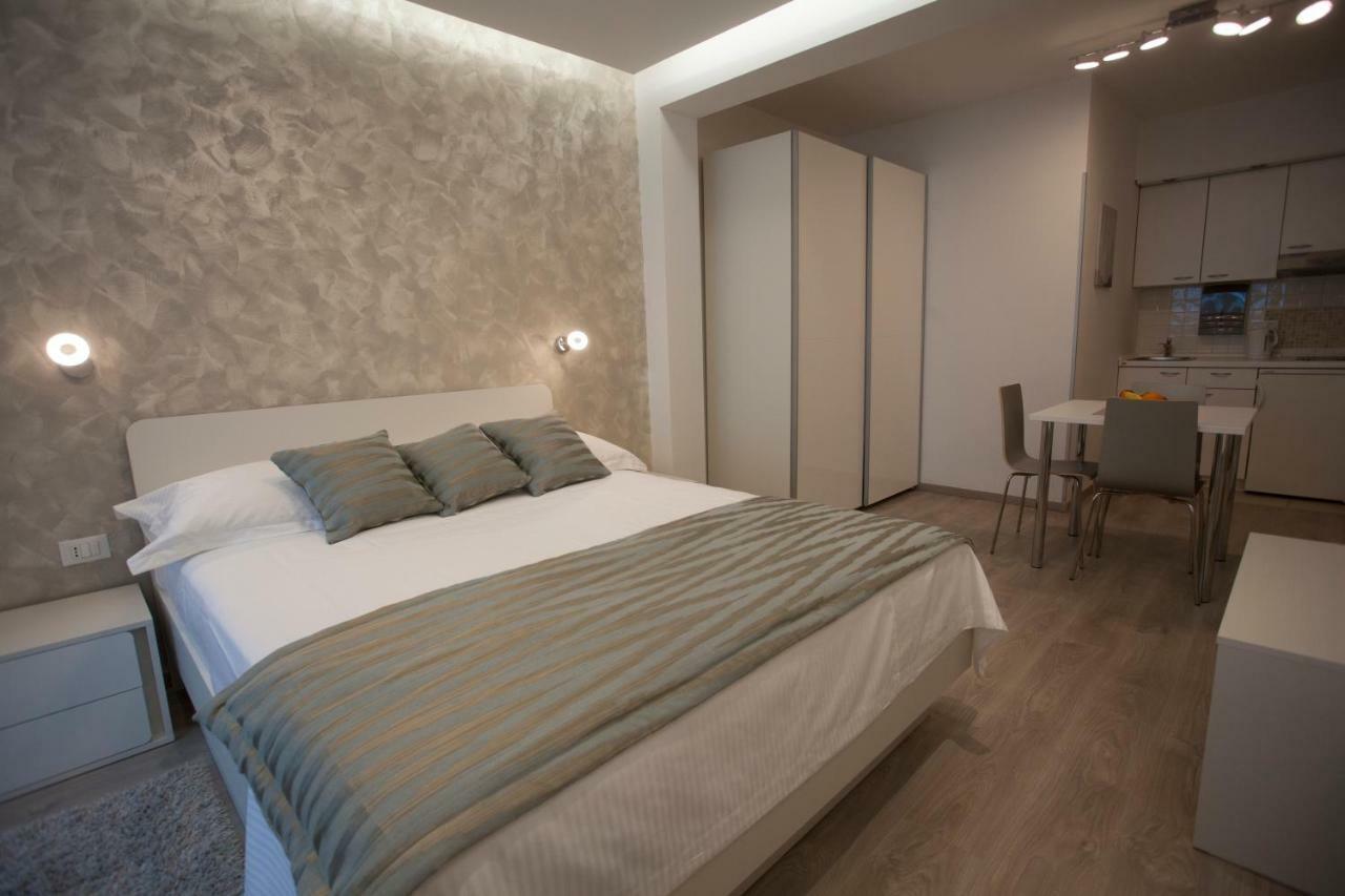 Apartments Lovret Flowers 스플리트 외부 사진